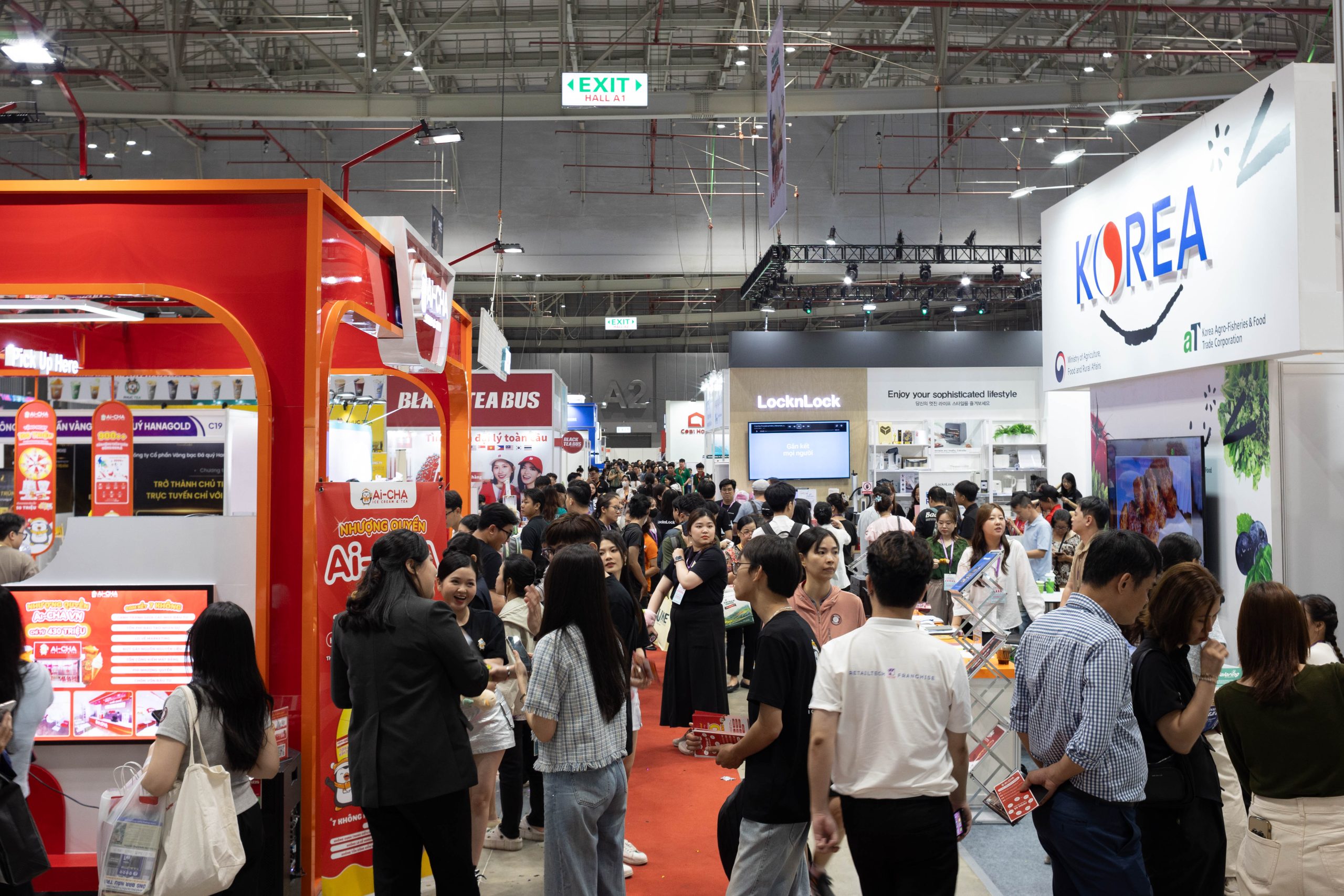 THE 16th VIETNAM INTERNATIONAL RETAILTECH & FRANCHISE SHOW VIETRF 2025